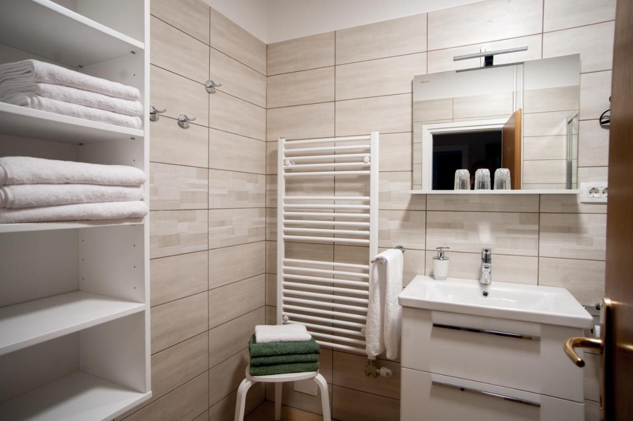 Apartma Ajda Zelezniki Buitenkant foto